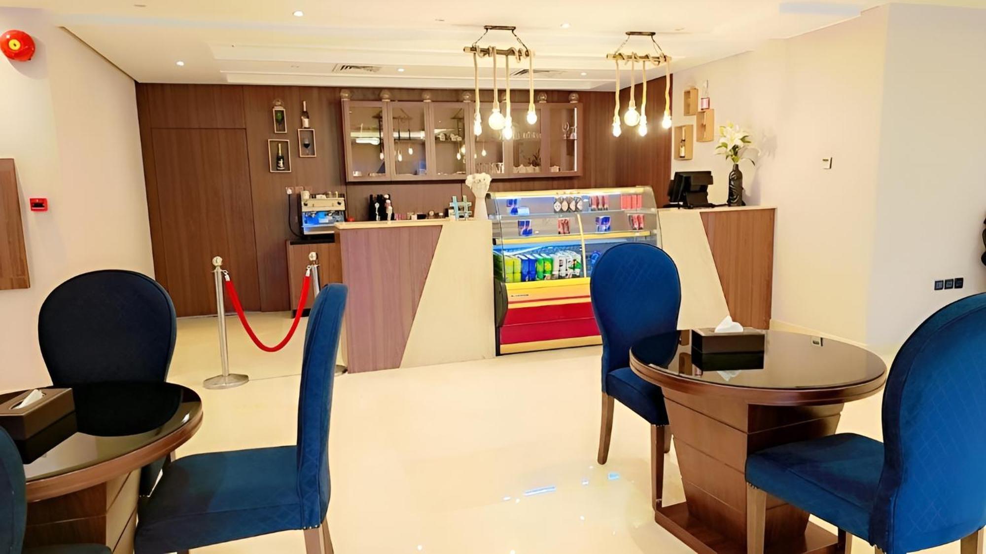 Continent Sumou Hotel Khobar Buitenkant foto