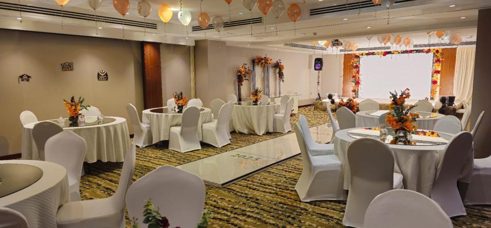 Continent Sumou Hotel Khobar Buitenkant foto