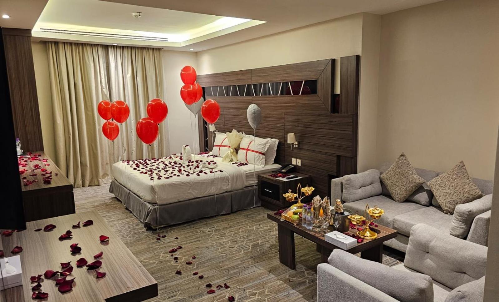 Continent Sumou Hotel Khobar Buitenkant foto