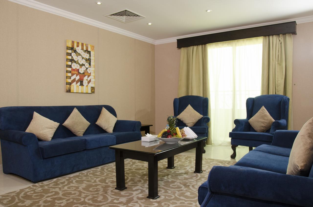 Continent Sumou Hotel Khobar Buitenkant foto