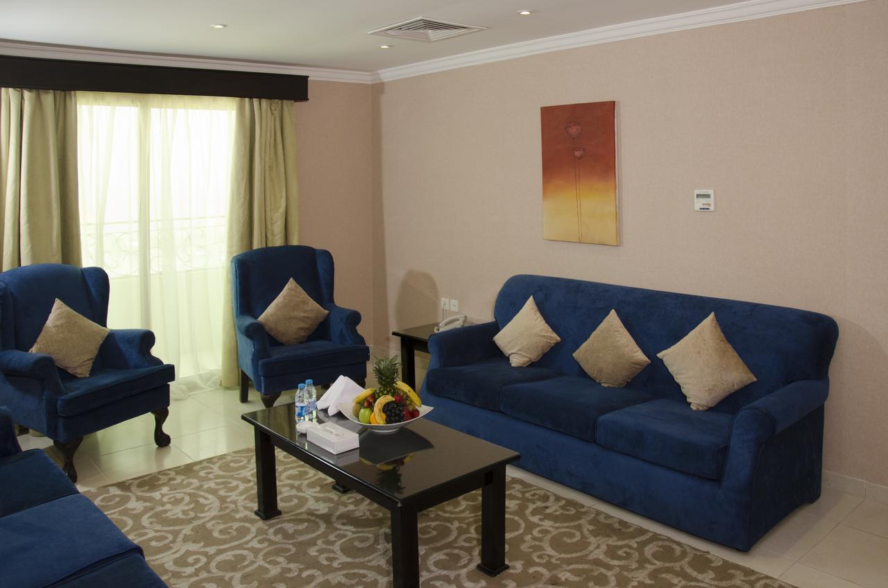 Continent Sumou Hotel Khobar Buitenkant foto