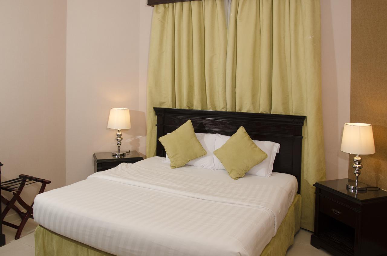 Continent Sumou Hotel Khobar Buitenkant foto