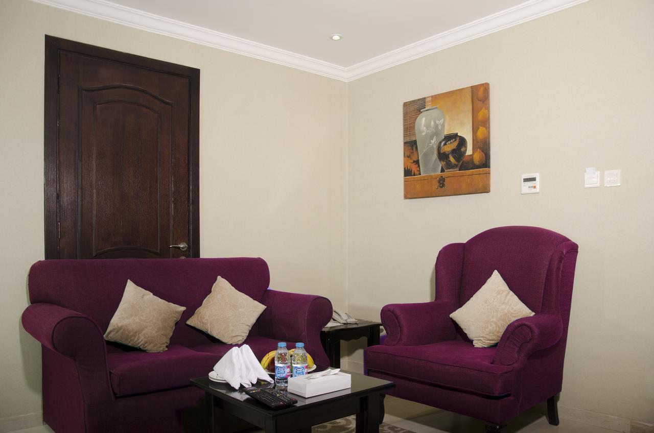 Continent Sumou Hotel Khobar Buitenkant foto