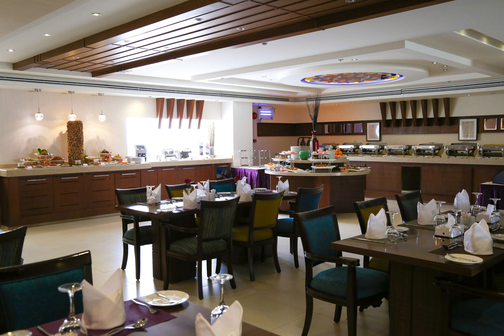 Continent Sumou Hotel Khobar Buitenkant foto